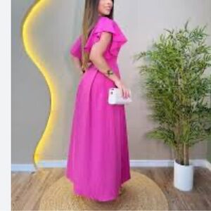 Maxi Dress - Bright Pink Ruffle Sleeve size M